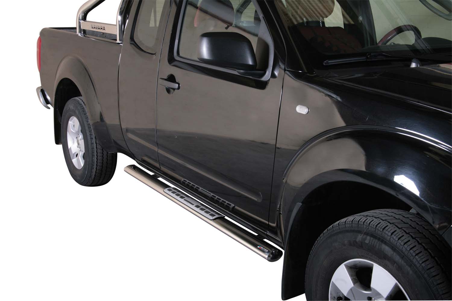 Pedane Laterali Ovali Inox Design Nissan Navara D40 King Cab 2005