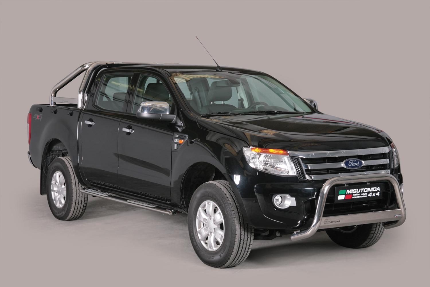 Pedane Laterali Ovali Inox Design Ford Ranger Doppia Cab 2012+