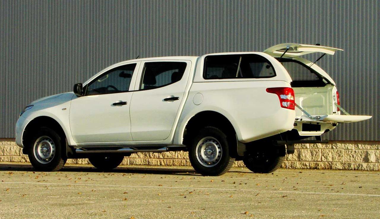 Hard Top Fb Mitsubishi L200 2016+ Doppia Cab Con Vetri Laterali