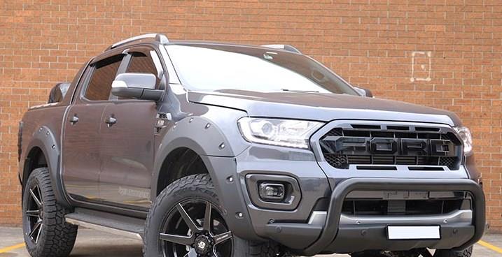 Kit Parafanghini Laterali Abs Ford Ranger 2019+ Doppia Cabina & Super Cab