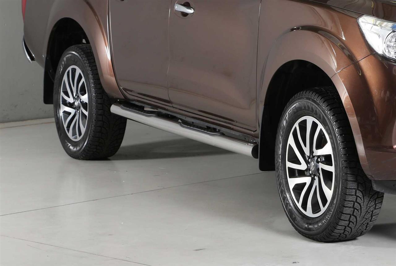Pedane Laterali Inox Ø 76 Nissan Navara Np300 2016+ King Cab