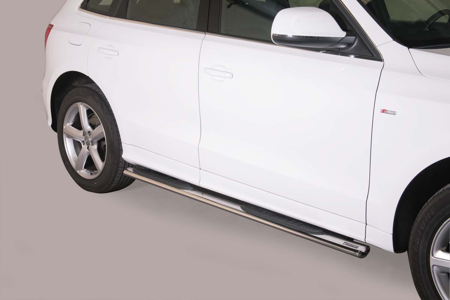 Pedane Laterali Ovali Inox Ø76  Audi Q5 2010+