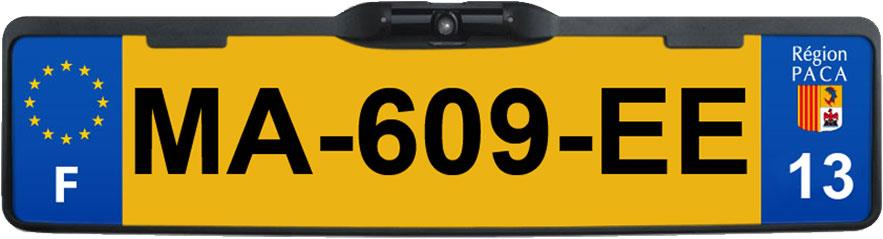 Macchina Fotografica Di Retromarcia Cablata Su Supporto Della Piastra