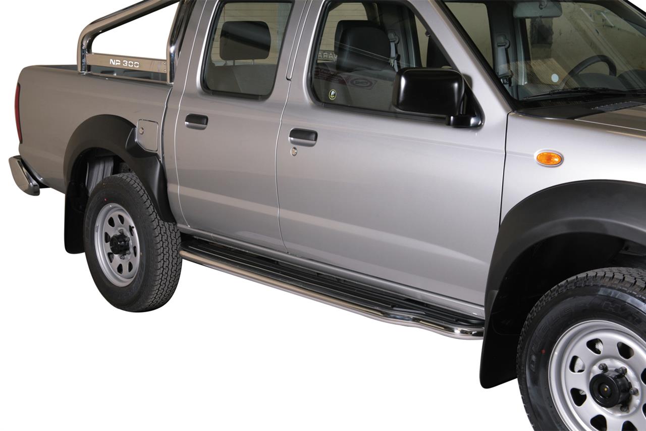 Pedane Laterali Inox Ø50 Nissan Np300 2008 (Prima Serie D22) Doppia Cabina
