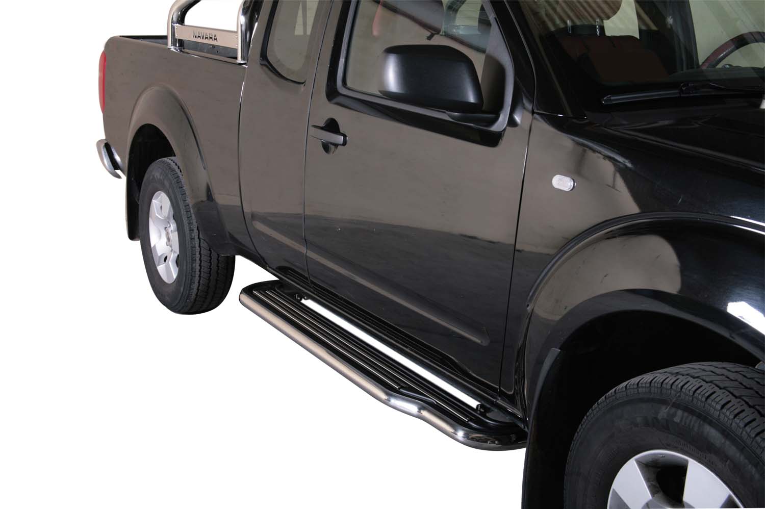 Pedane Laterali Inox Ø50 Nissan Navara 2005-2014 King Cab