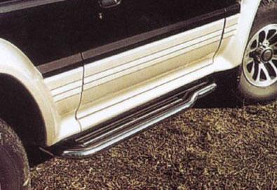 Pedane Laterali Inox Ø50 Mitsubishi Pajero 3P 2.8L 1996/2004