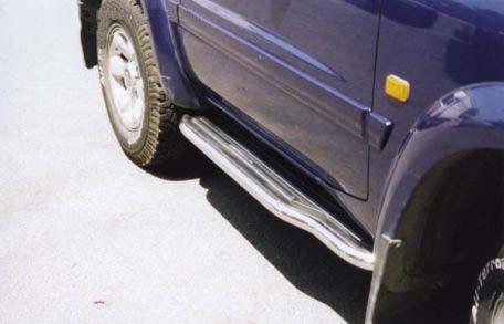 Pedane Laterali Inox Ø50 Nissan Patrol Court Gr 1998/2004 5P