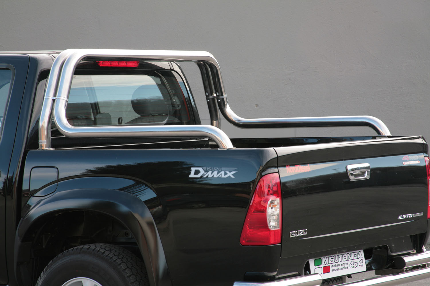 Doppio Tubo Del Cassone Inox Ø63 Isuzu Dmax 2003/2011